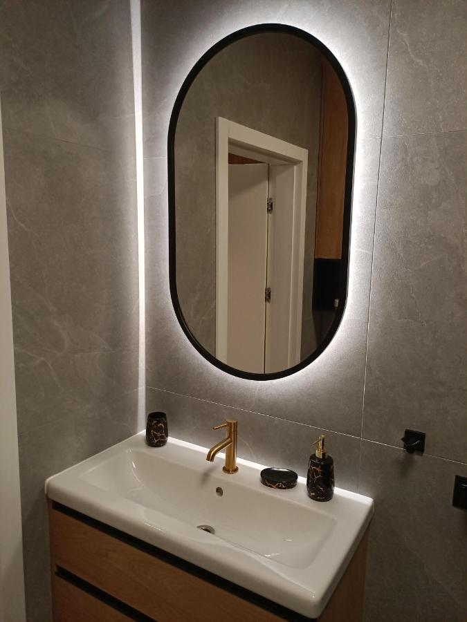 Apartament Maris Gdynia - Srodmiescie - Klimatyzacja - Prywatny Parking Eksteriør billede